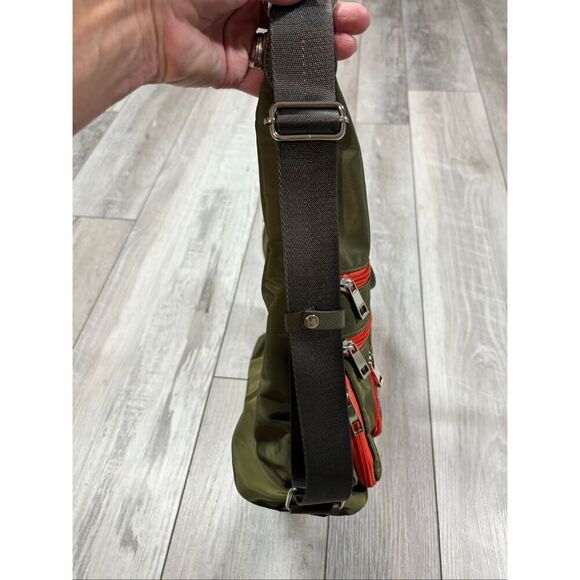 Sondra Roberts Squared Green and Orange Zipper Purse Shoulder Bag - Picture 4 of 11